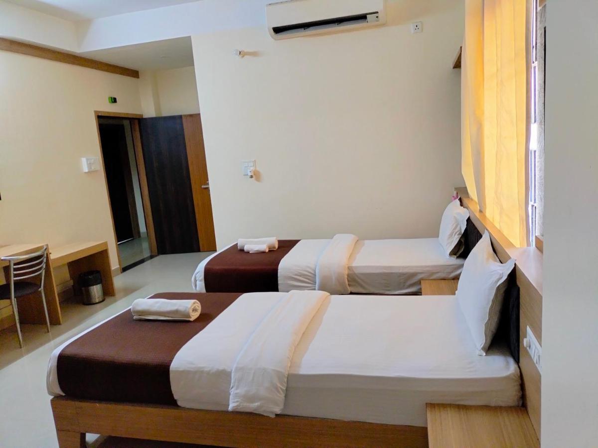 Hotel Jaysha Guwahati Buitenkant foto